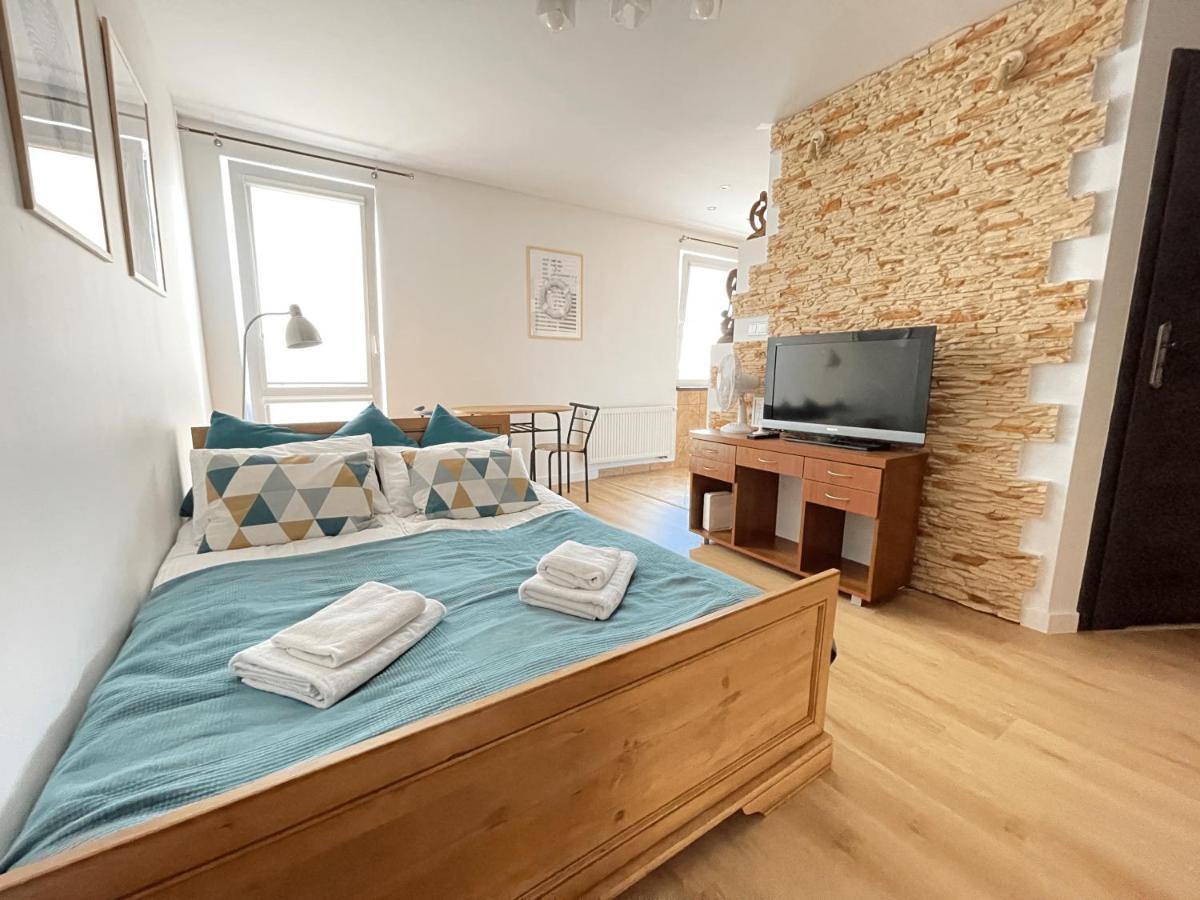 Plaza 10Min - Gdansk Brzezno Apartment Ngoại thất bức ảnh